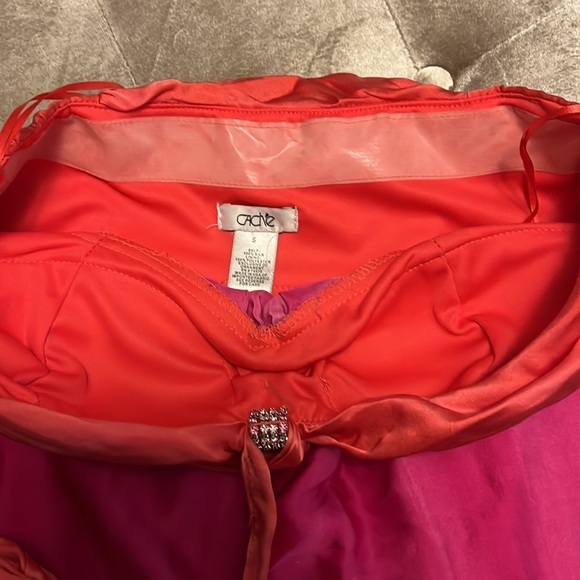 Cache 100% silk halter top with rhinestones and padding, hot pink and orange - Picture 12 of 13